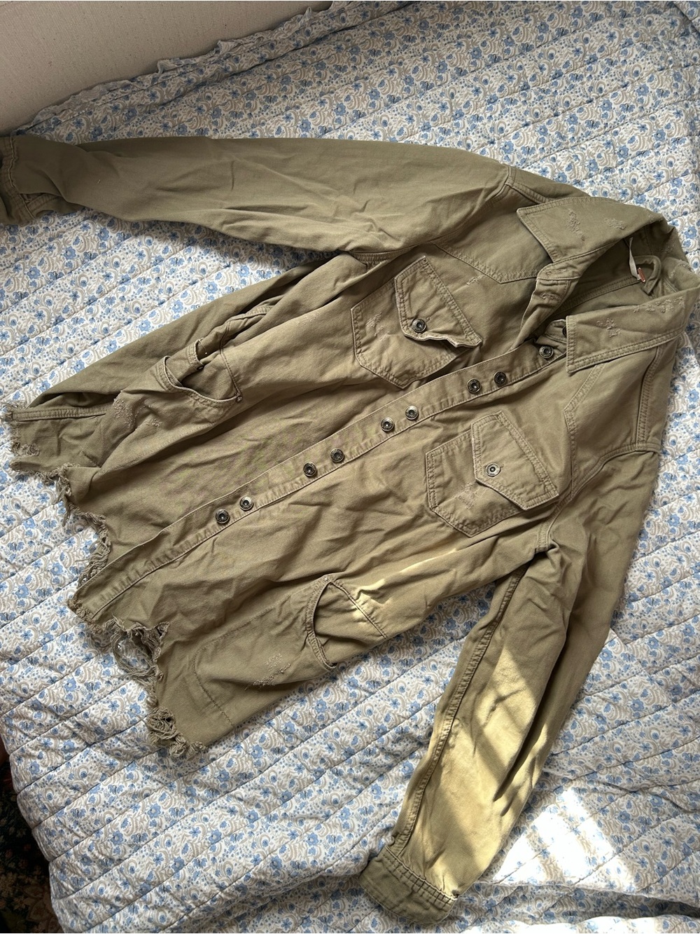 Free People Women’s Moonchild Army Green Demin Shirt Jacket Size M